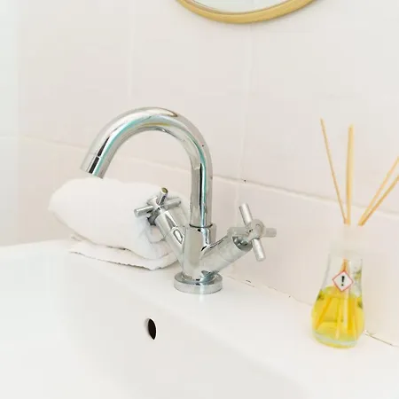 Сasa de vacaciones St Johns House *